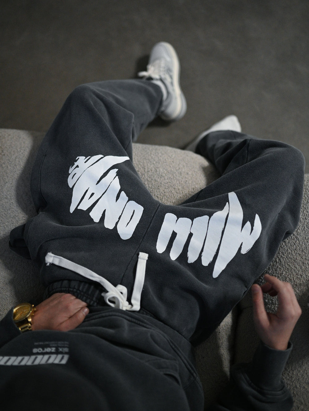 Joggers MILLIONAIRE massive logo washed gray