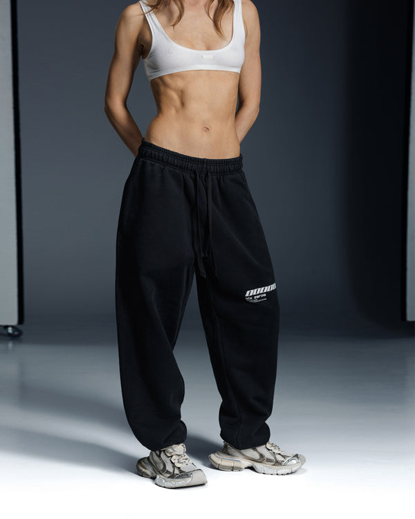 Joggers ONE black white