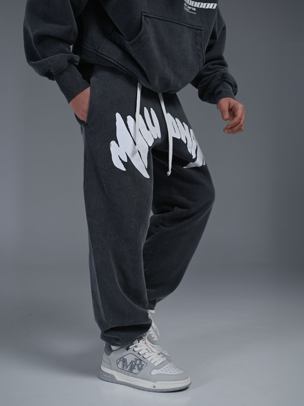 Joggers MILLIONAIRE massive logo washed gray