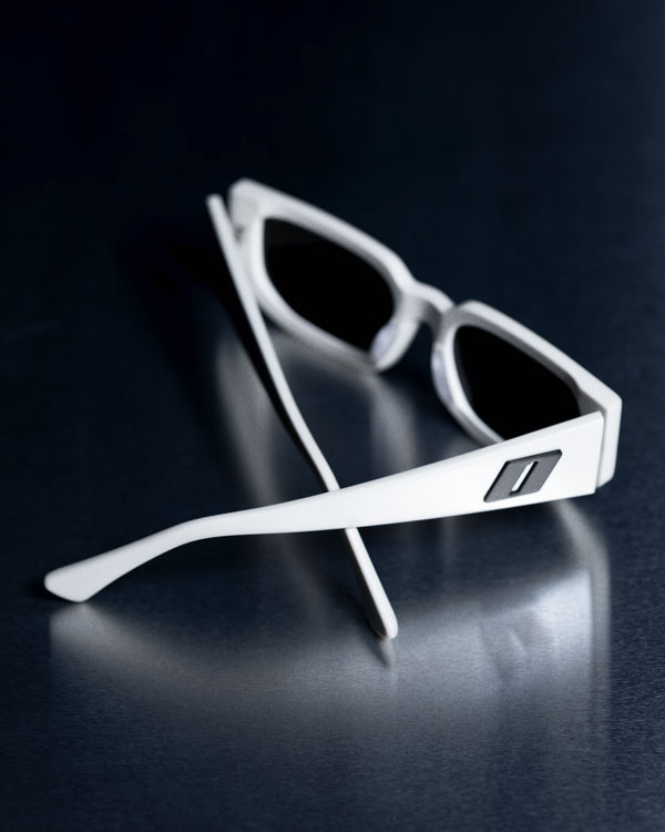 Sunglasses SIX ZEROS Hexagon UV 400 white