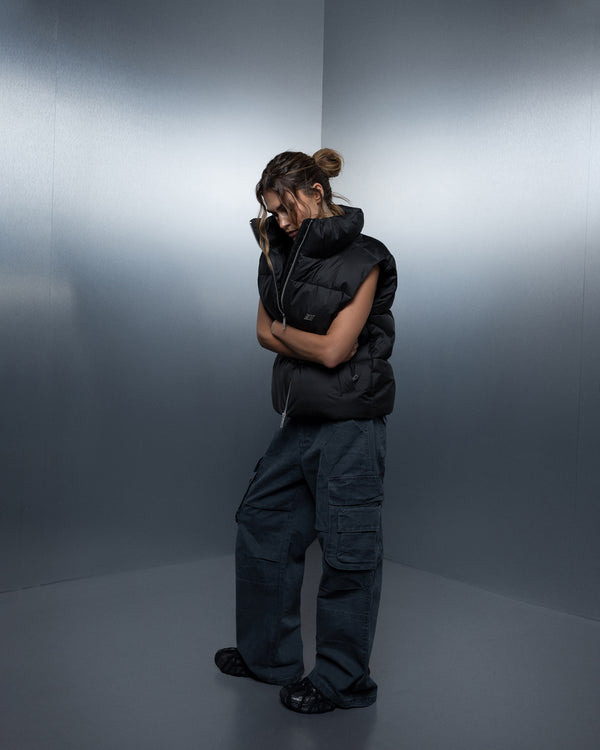 Vest THE ONE monogram black