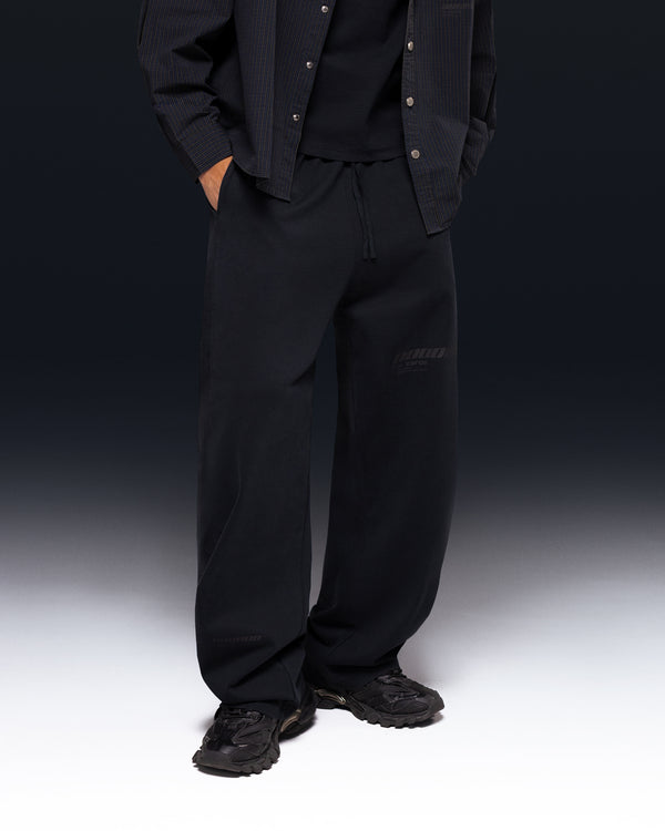 Straight pants ESSENTIAL ONE faded black
