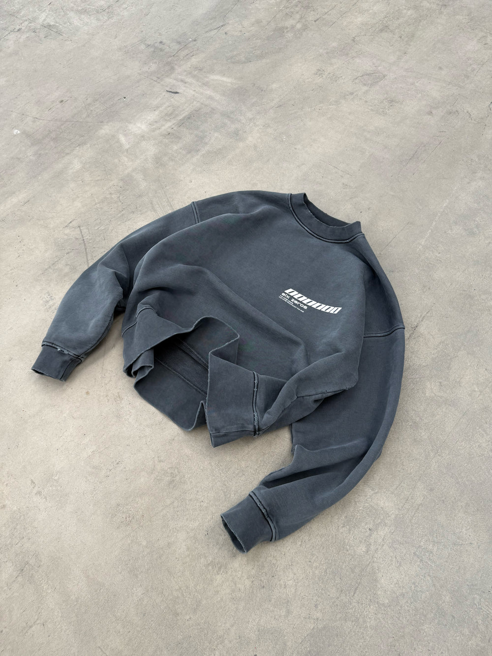 Sweatshirt MILLIONAIRE washed deep blue