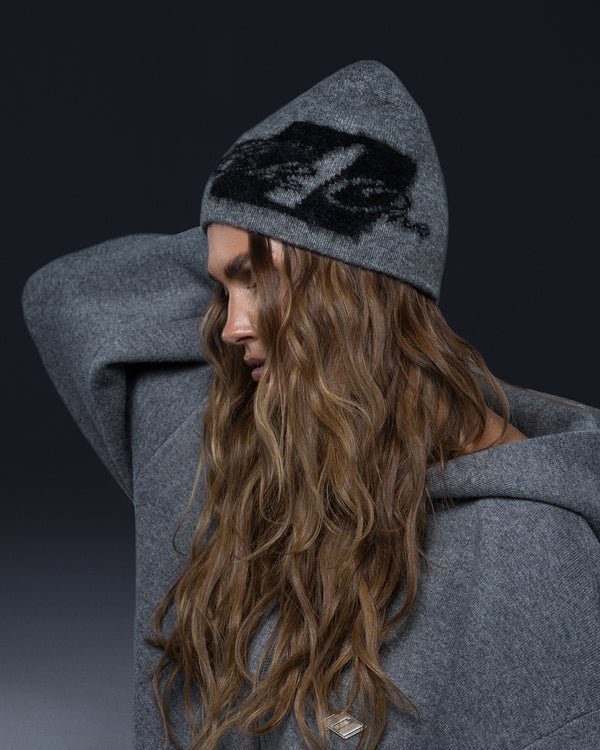 Hat THE ONE gray black logo