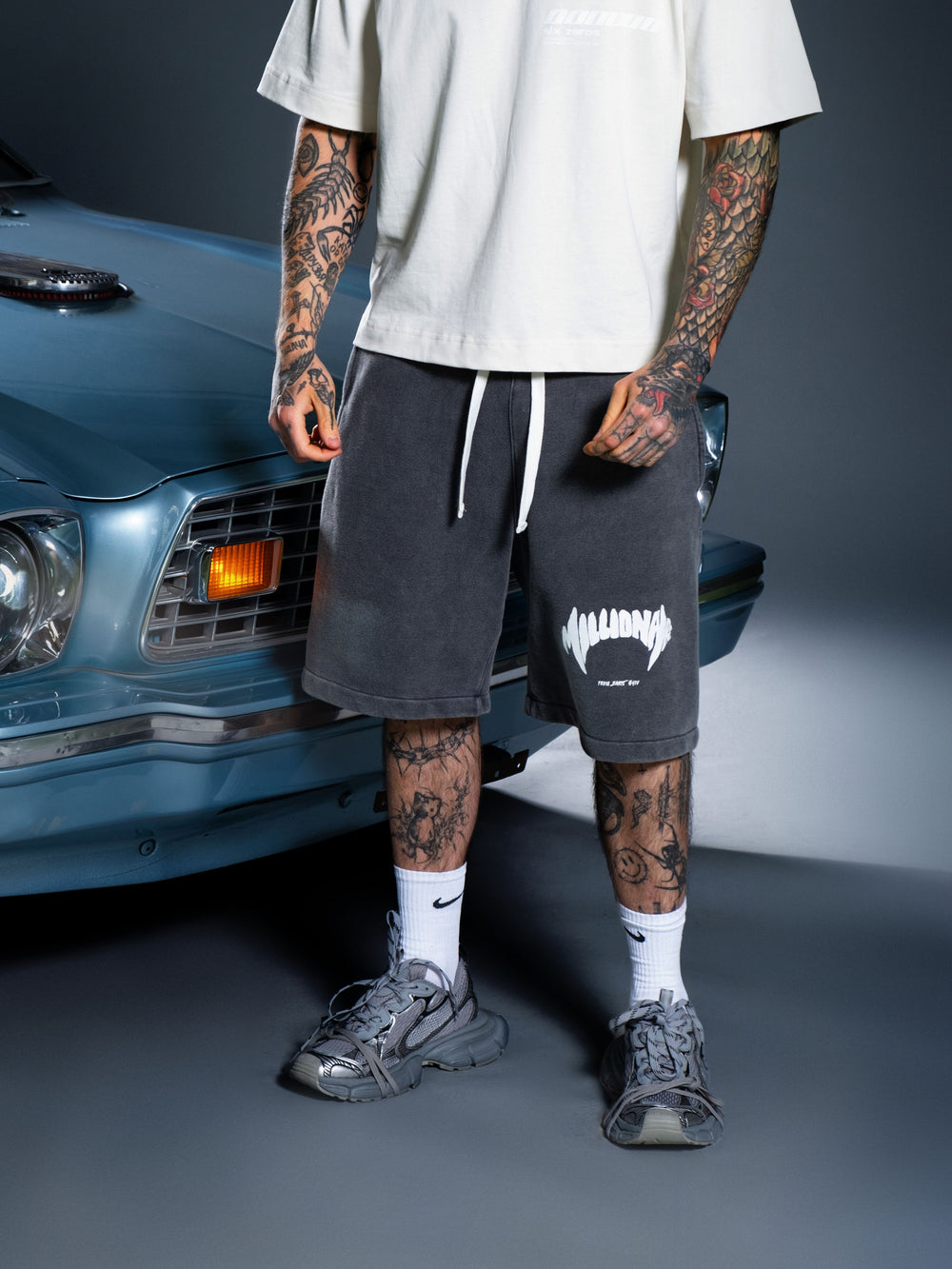 Shorts MILLIONAIRE washed gray